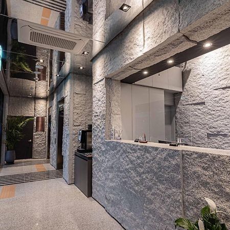 Zam101 Hotel Gimhae Εξωτερικό φωτογραφία