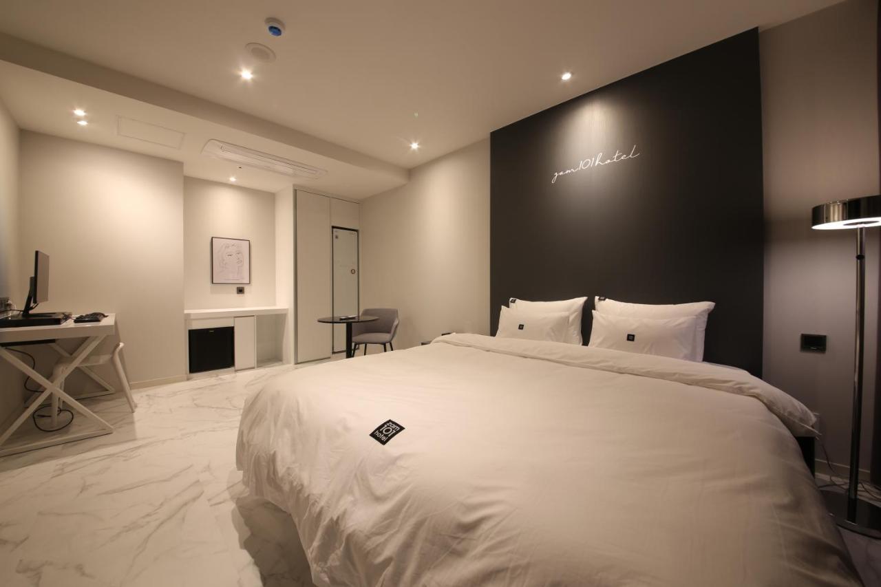 Zam101 Hotel Gimhae Εξωτερικό φωτογραφία