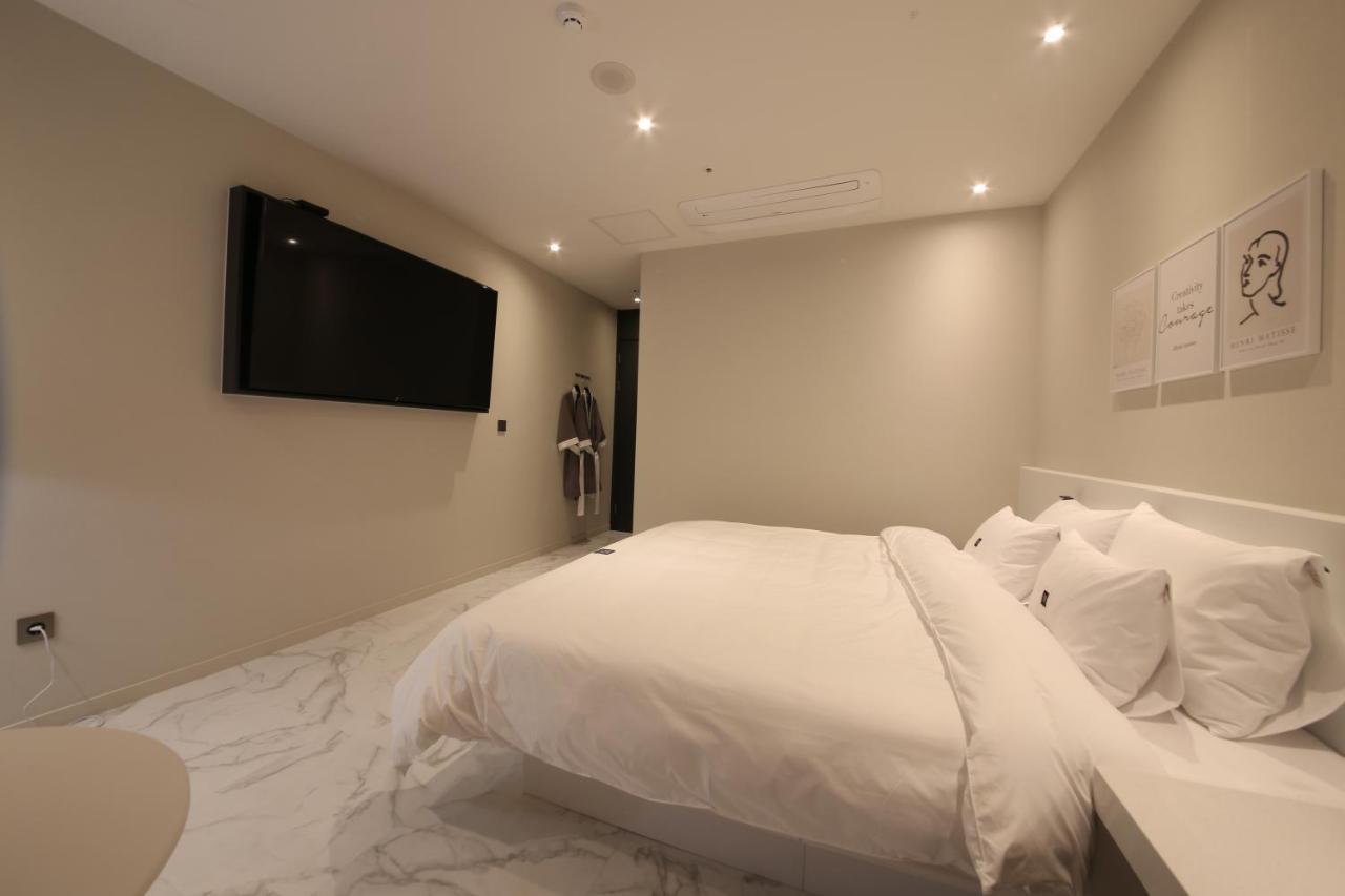 Zam101 Hotel Gimhae Εξωτερικό φωτογραφία